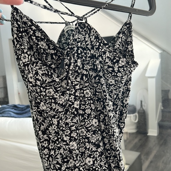 Never been worn! - Picture 3 of 3